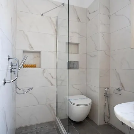Kalomira Apartment Spetses Town
